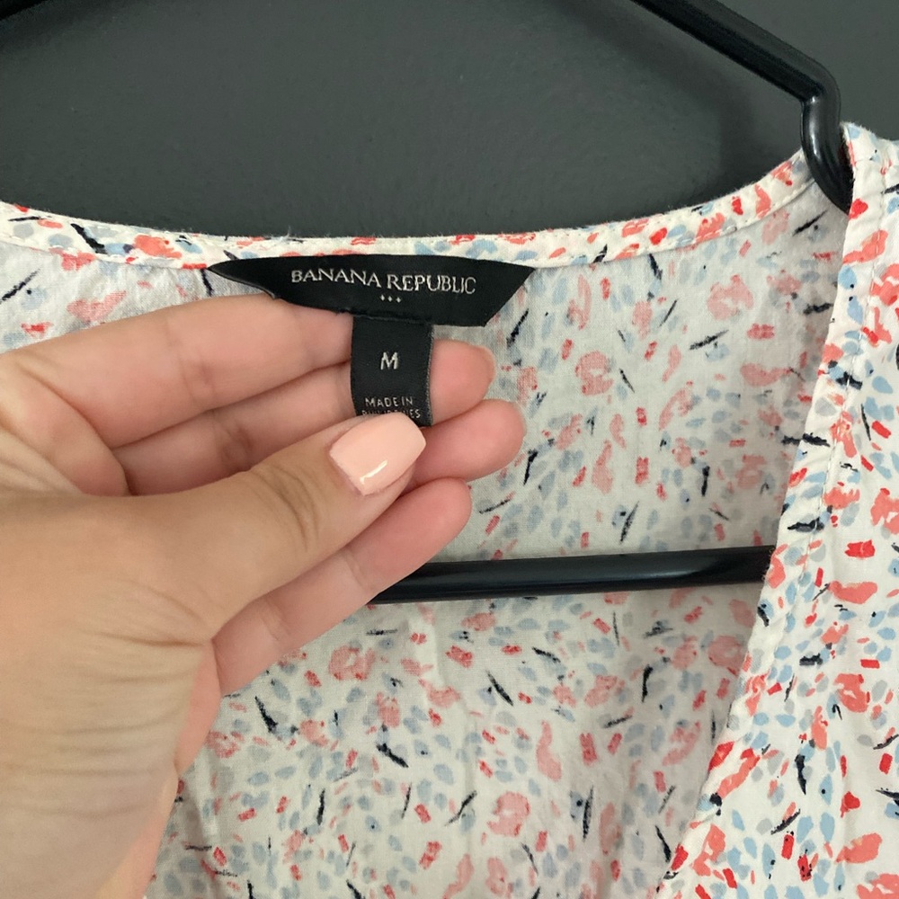 Floral V-Neck Dress - Picture 3 of 3
